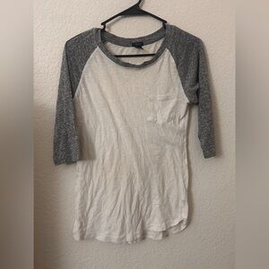 Forever 21 Heather Gray and White Baseball Tee Size Small